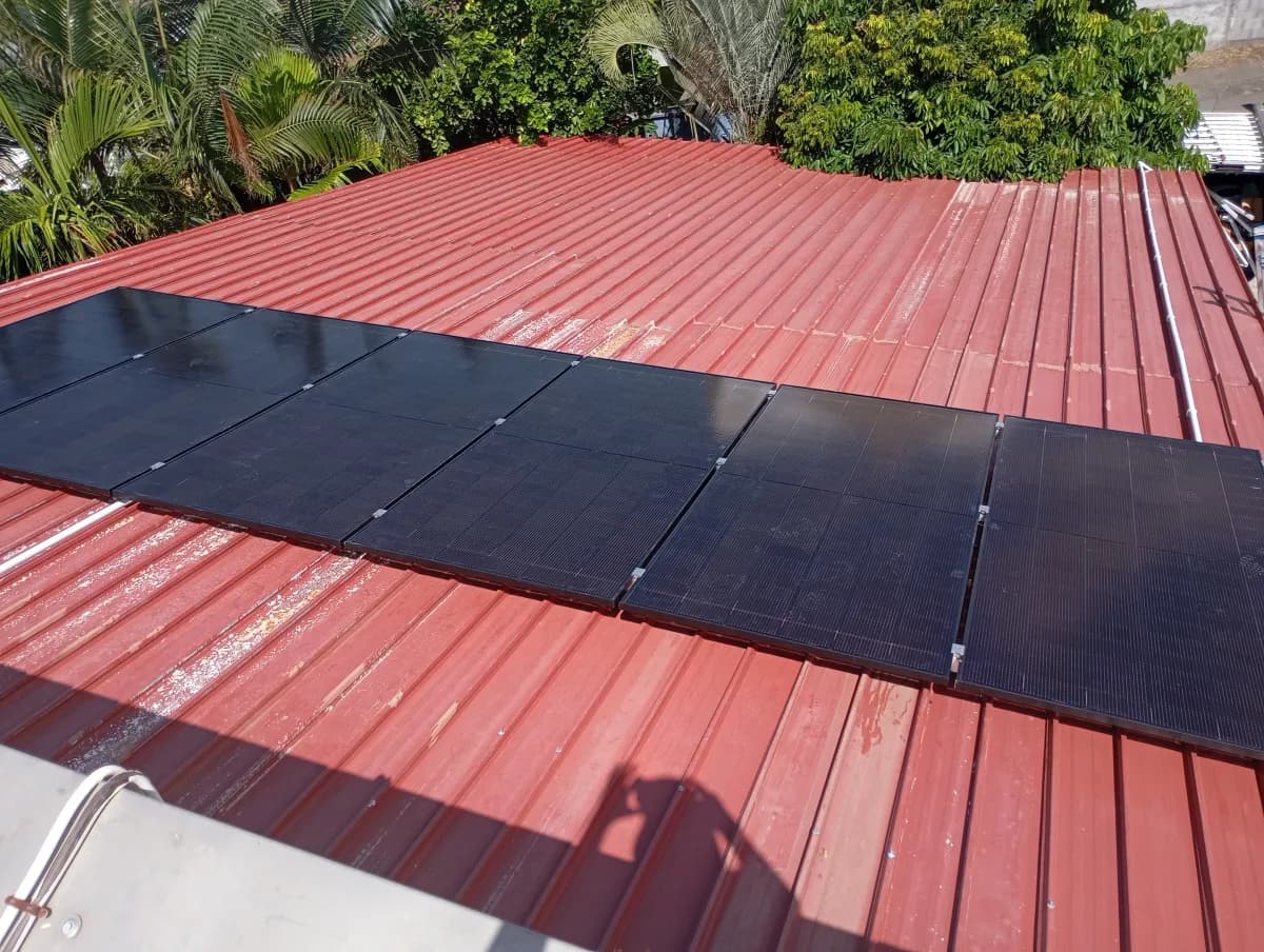 Installation solaire résidentielle — La Réunion